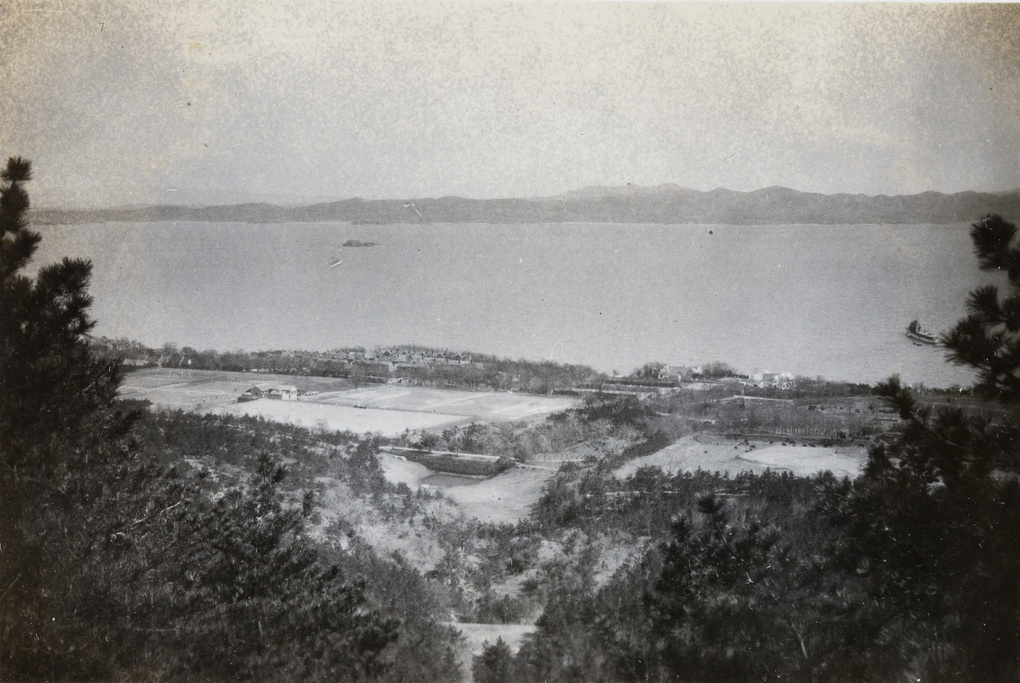 Weihai (威海) viewed from a hill