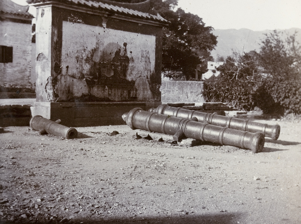 Cannon from old Chinese fort, Kowloon, Hong Kong