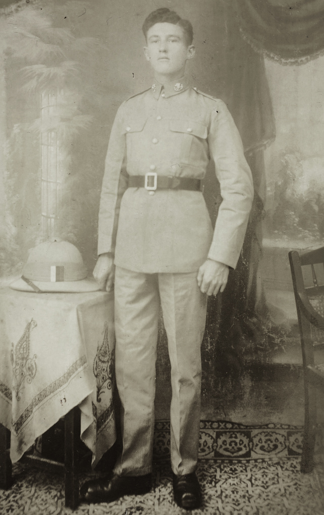 British soldier, Welch Regiment, Shanghai
