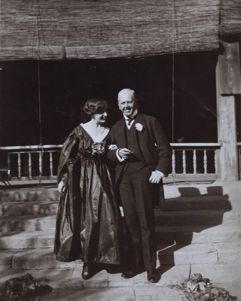 An unidentified couple