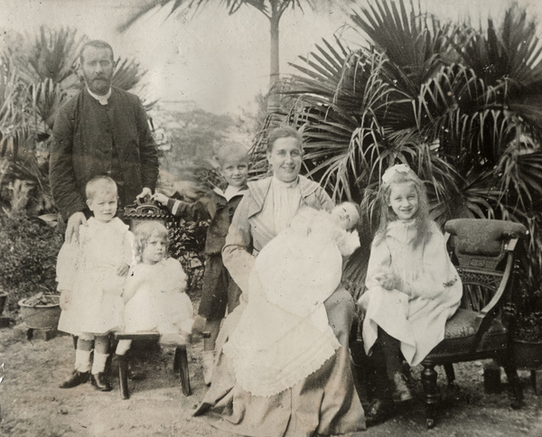 Rev. Alfred Iliff (CMS) and family