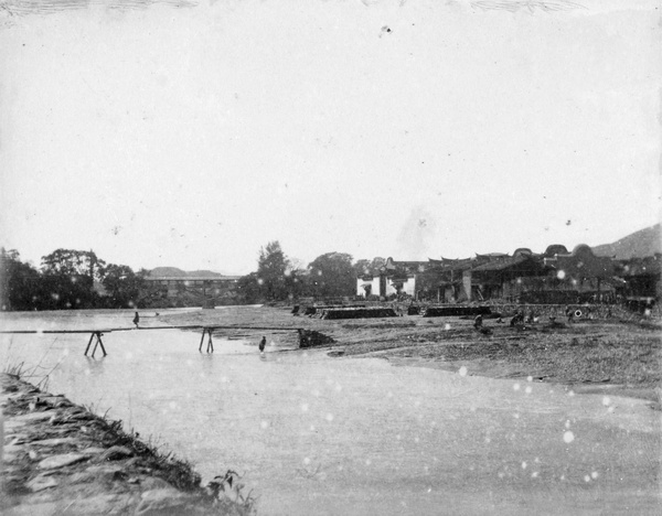 Log bridge, Kucheng