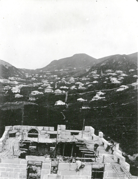 House under construction, Kuling