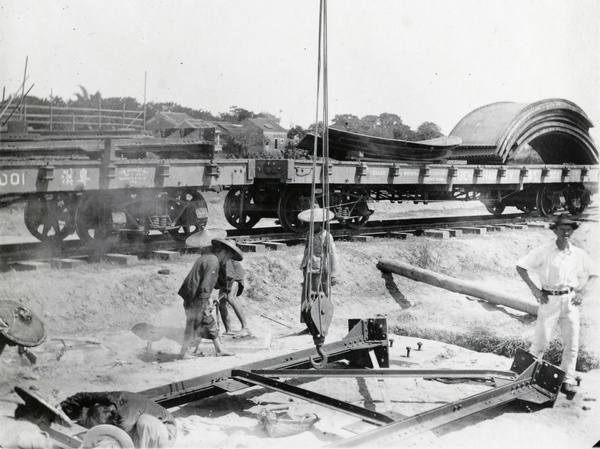 Construction at the Canton-Hankow railway line