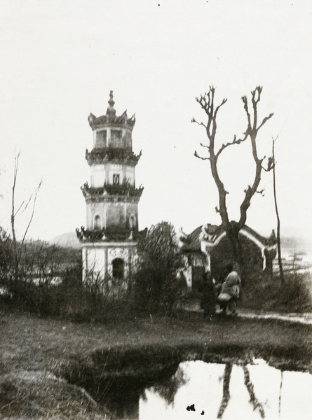 Small pagoda