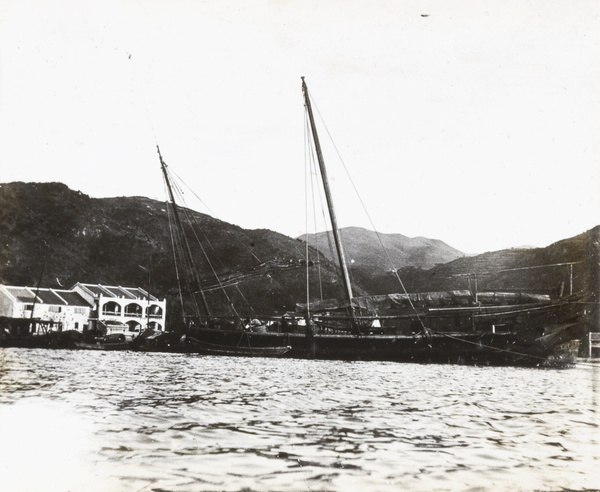 Chinese junk 'Hanglan', possibly near Hong Kong (香港)