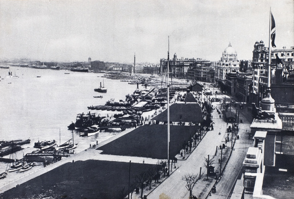 The Bund, Shanghai (上海), after a renovation project