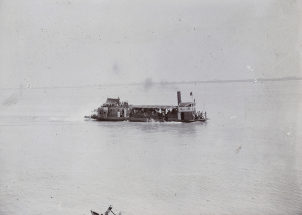 The paddle steamer 'Chun On', Yangtze River