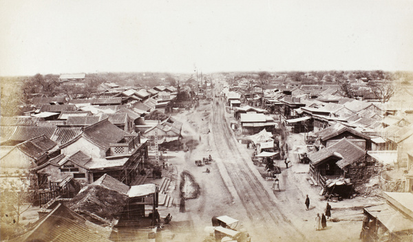 Hatamen Street viewed from Chongwenmen (崇文門), Beijing