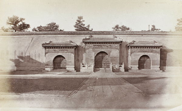 Dagao Hall or Temple (Dagaoxuandian), Beijing