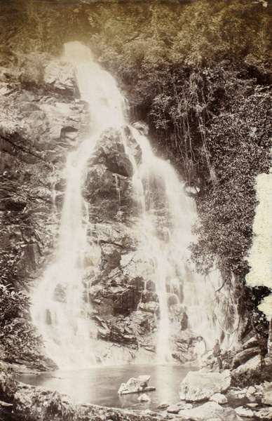 Dinghu Waterfall (年 广东鼎湖瀑布), Dinghushan (鼎湖山), near Zhaoqing (肇庆市)