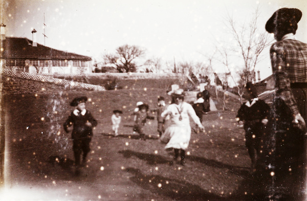 Egg and spoon race, 'Hillside', Chefoo, Easter 1902