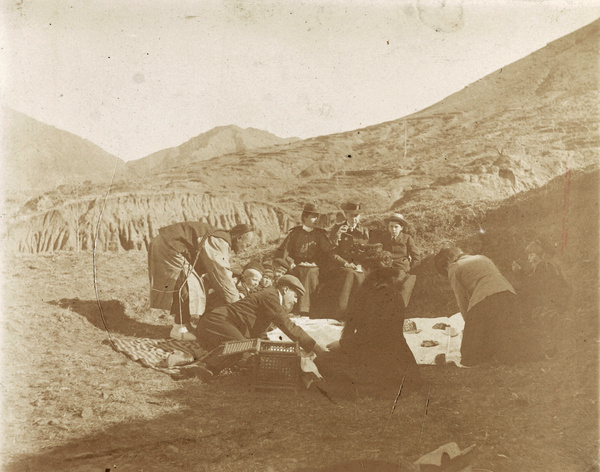 Picnic, 1902