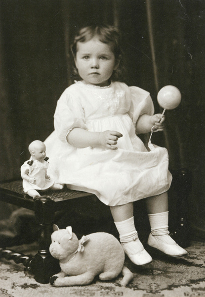 Betsy Elliott, aged two, 1913