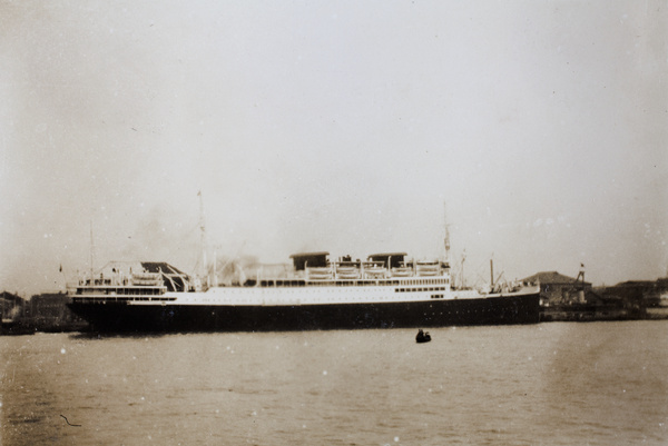 MM 'Felix Russell', Huangpu River, Shanghai, 1932