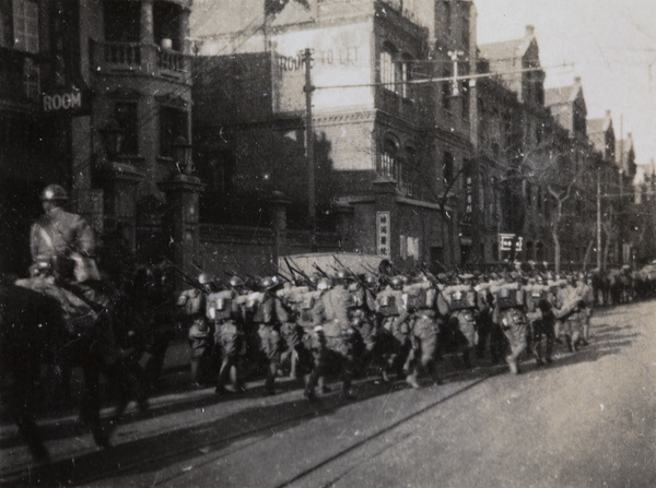 Japanese troops withdrawing after ceasefire agreement, Shanghai, 1932