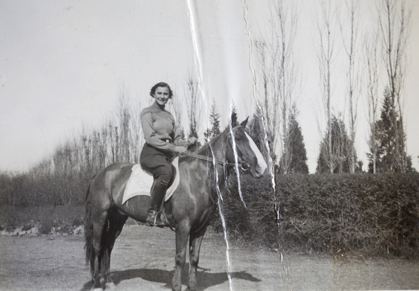 Frankie Bomko riding 'Ascot', Shanghai