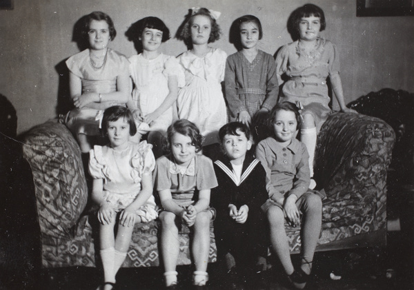 Marjorie Ephgrave with a group of children, Shanghai