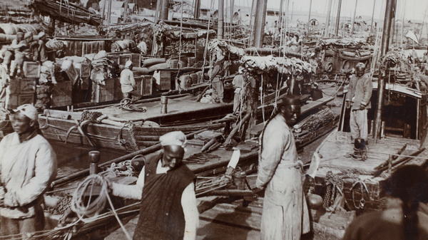 Sailors, barges and cargo, River Paiho, Tianjin