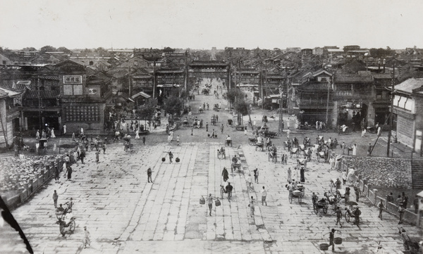 View northwards from Zhengyangmen (正阳门) / Qianmen (前门), Beijing