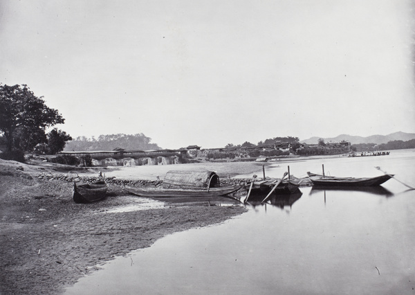 Covered bridge at Shanqian, up river from Jian'ou, Fujian