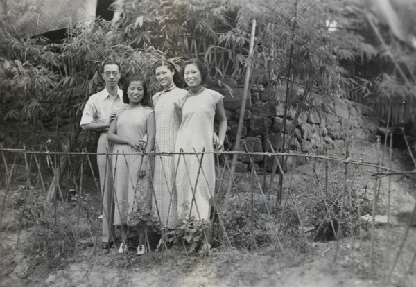 Friends in Fu's garden