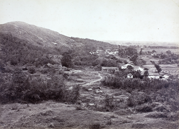 Farms and a grave yard, Feng wen shan, near Shanghai