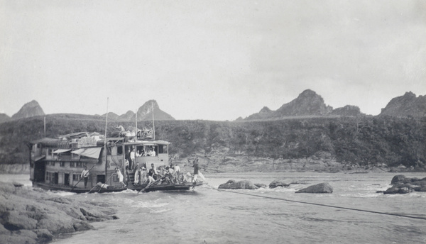 A boat on the West River Rapids, Nanning