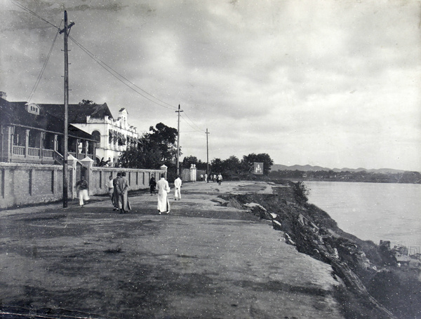 The Nanning Bund, flood damage