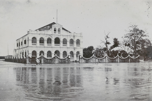 The Customs Land Office during the floods at Nanning