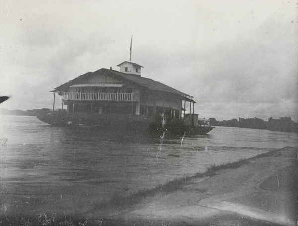 The Nanning Custom House during the 1913 floods