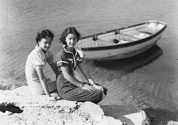 Unidentified young woman ansd Bea Hutchinson, Shing Mun Reservoir, Hong Kong