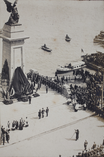 Military and Municipal Services assembled for the unveiling of the War Memorial, Shanghai, 1924