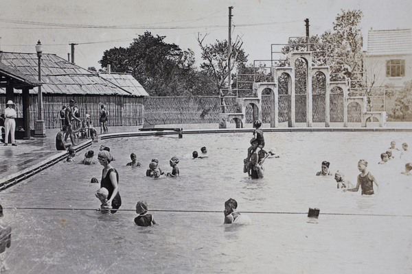 Families and friends at the Open Air Pool, Hongkou, Shanghai, 1924