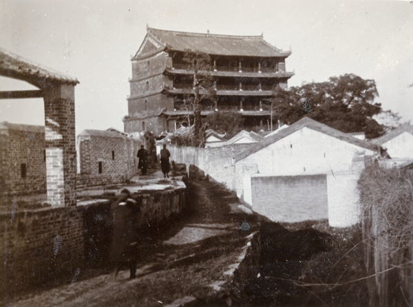 Zhenhai Tower (鎭海樓) and city wall, Guangzhou