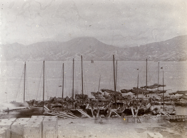 Unloading goods at Taikoo dock, Hong Kong