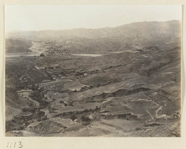 General view of Lion Valley from Qingchui Peak