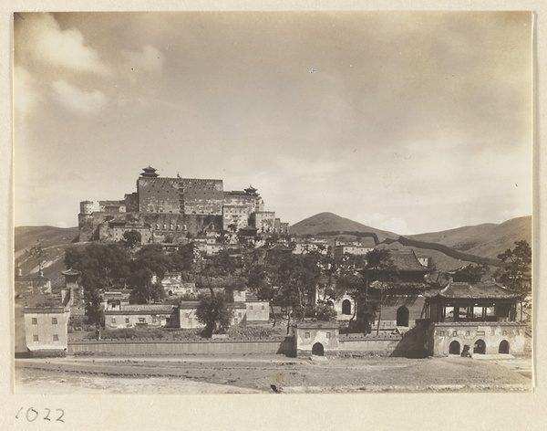 General view of the temple complex at Pu tuo zong cheng miao