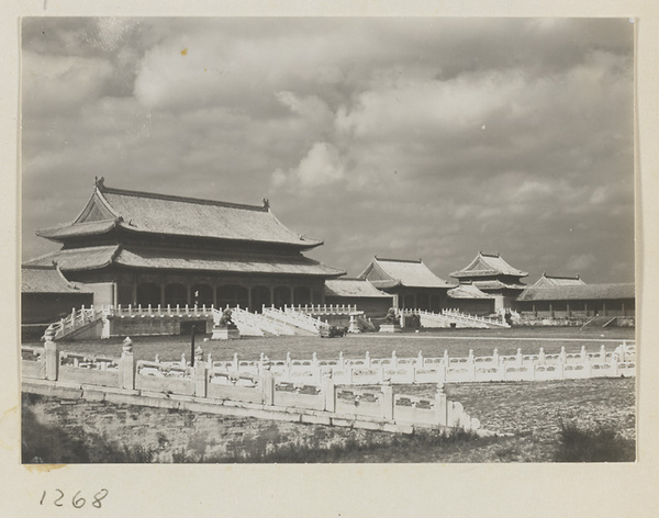 South facade of Tai he men