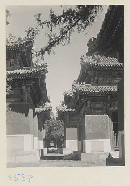 Bei ting in a courtyard at Kong miao