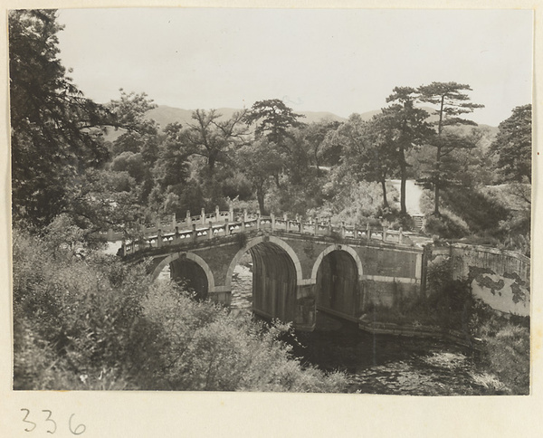 The triple-arch bridge, Suzhou Market Street (苏州街; Suzhoujie), Summer Palace, Beijing