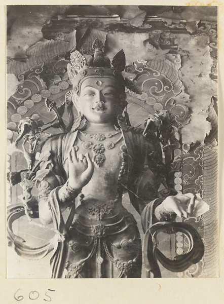 Detail of a statue of a Bodhisattva at Huang si