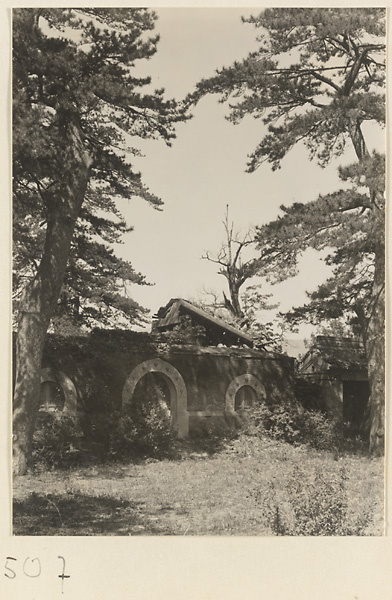 Gate on temple grounds at Yuquan Hill