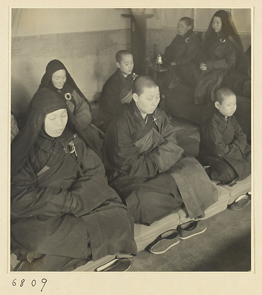 Buddhist nuns meditating