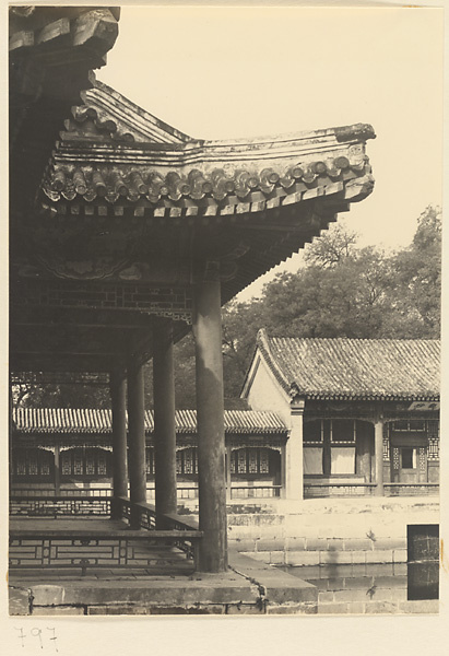 Hua fang zhai and Chunyulin Pool