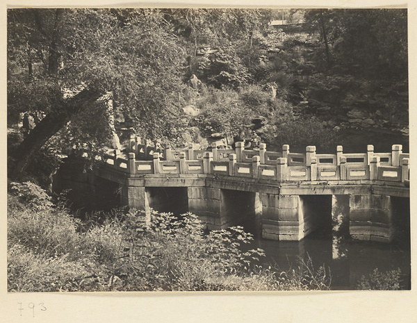 Stone bridge over Haopu Creek