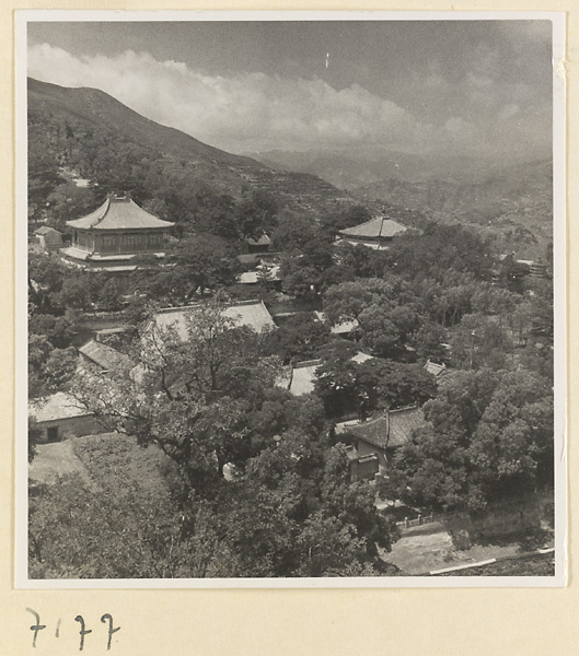 General view of the temple complex at Jie tai si