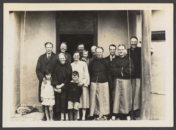 Tsinghai missionary group. L. to R. Dr. Z., Miss Learner, Mrs. Learner, Street, Mrs. Harris & son, Mr. Plymire, Mr. Harris & son, Mr. Mann, Mr. Wood, Mr. Knight, Mr. Learner.
