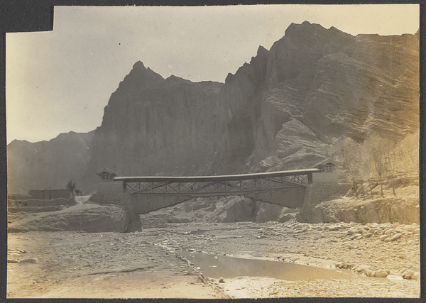 Leaving Shunhwa. A study in cantilever bridges. Psalm 121.