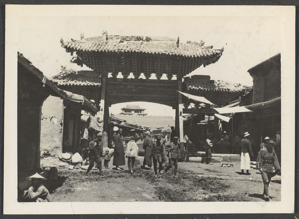 Sining.  In the east suburbs looking toward East Gate of city.  Note Persian sun shades on right.